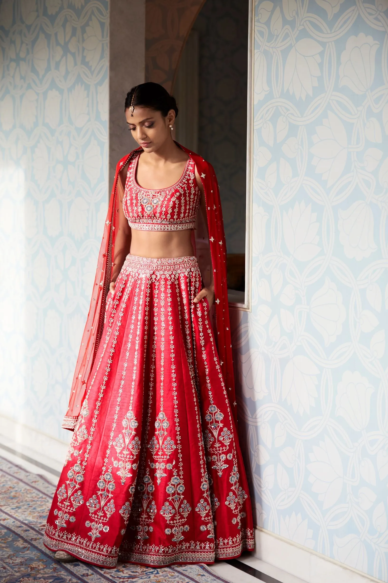 Aadab Lehenga