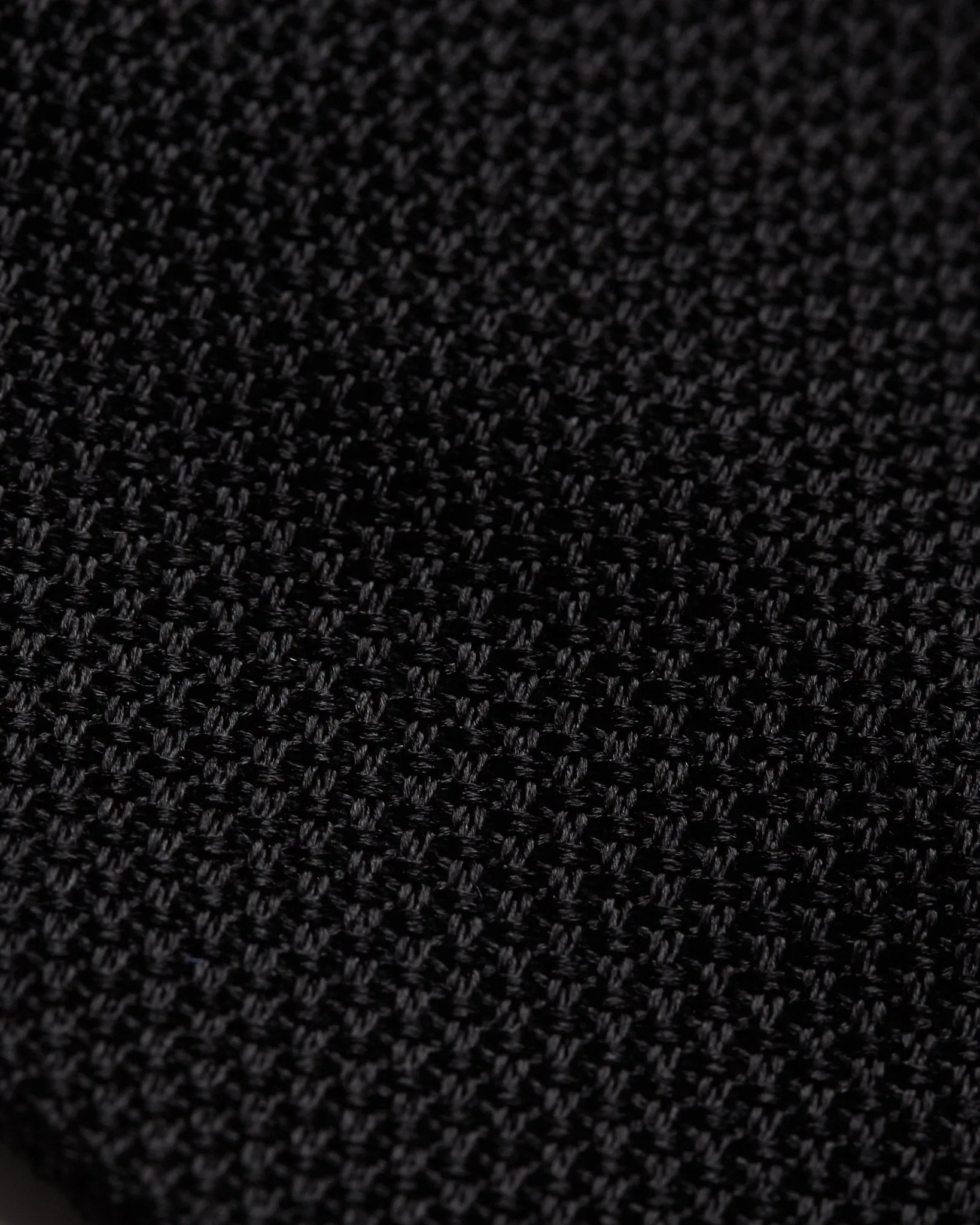 Premium Bigi Black Fine Silk Grenadine Tie for Elegant Occasions