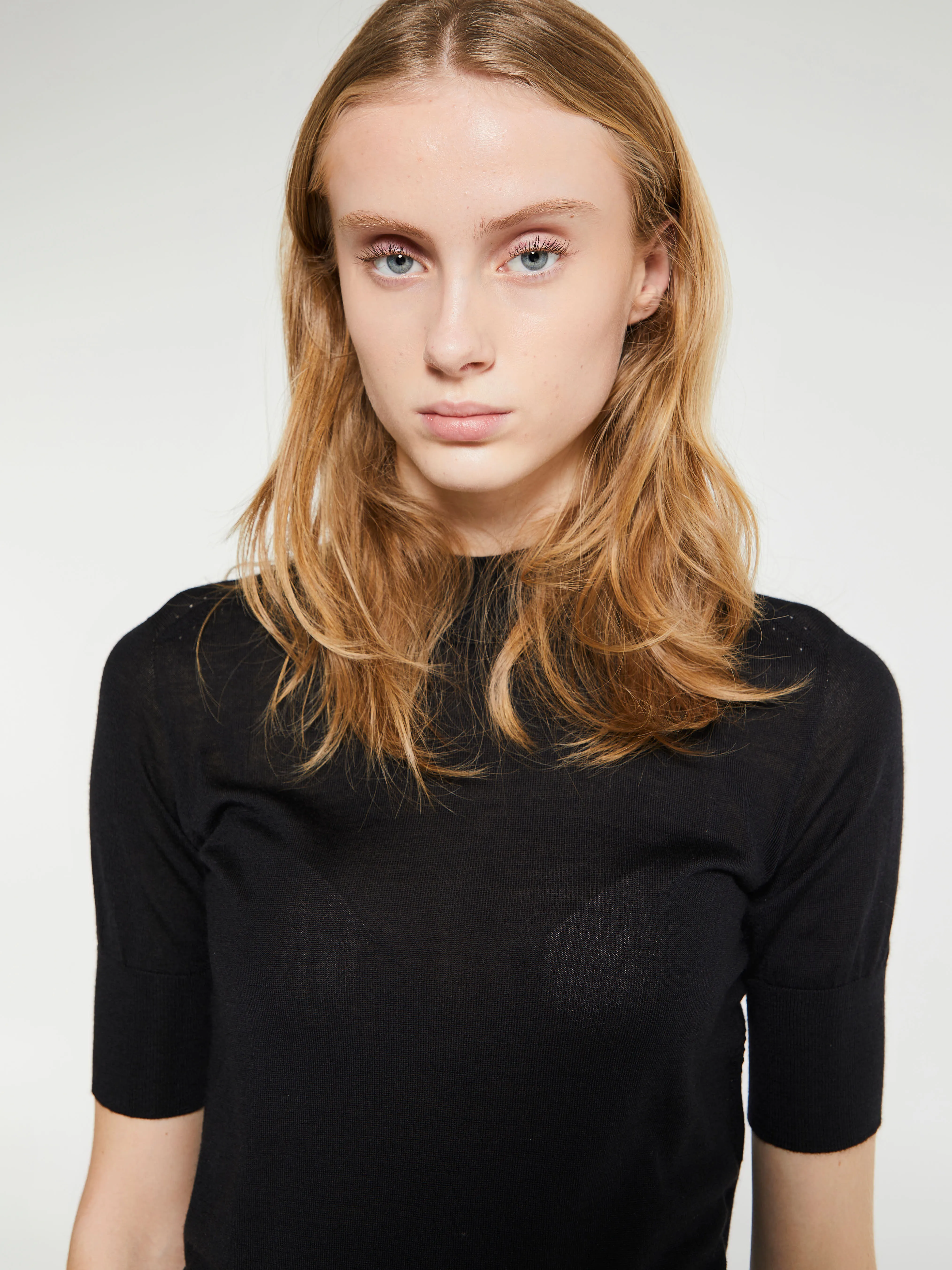 Crewneck Sweater in Black