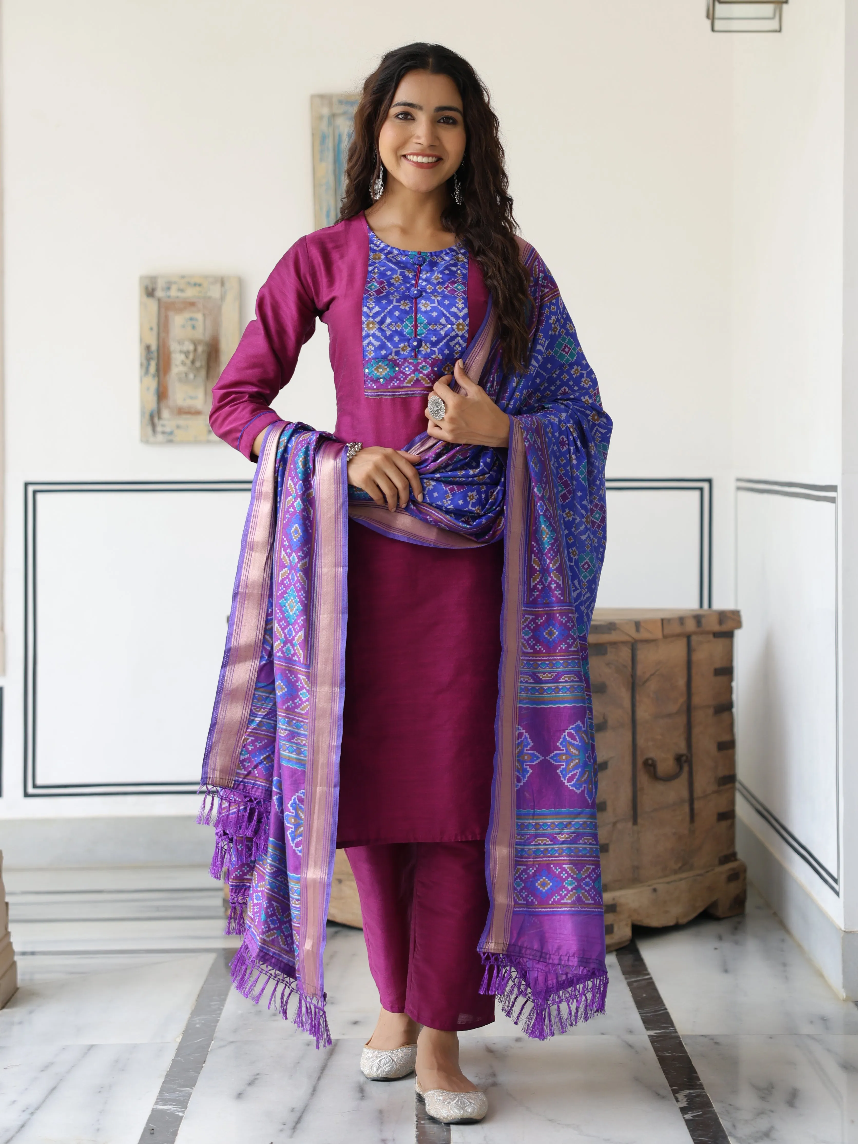 Elegant Dual Tone Purple Kurta Set with Pant and Patola Printed Dupatta