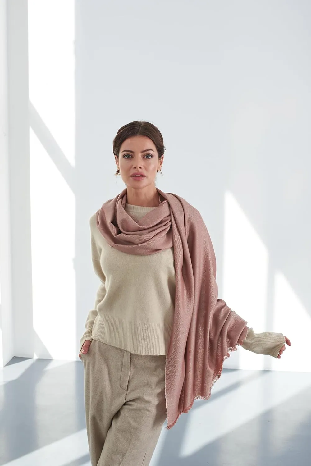 Italian Broad 70% Cashmere and 30% Silk Scarf Shawl Wrap Stole of Premium Quality Super Soft Made in Italy for Woman