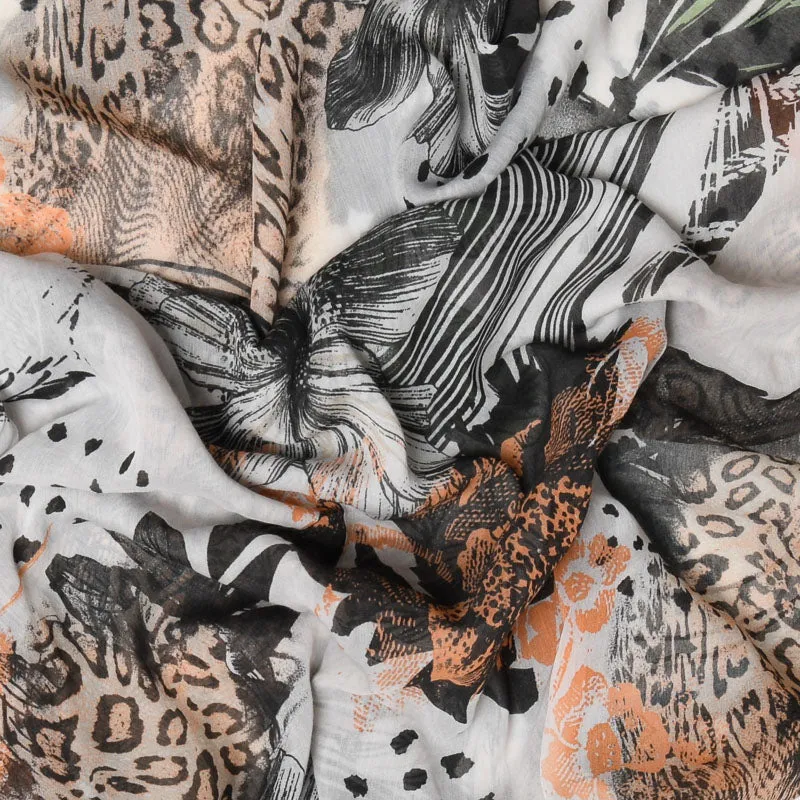 LeoTT Flower Scarf